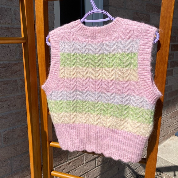 zara pastel striped knit sweater vest - Picture 5 of 5